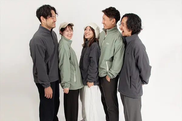 TARROW TOKYO・SOCIAL APARTMENTコラボアイテム 「FLEECE JACKET」が発売！