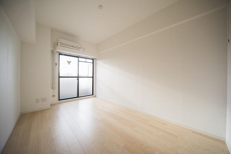 ワールドネイバーズ清澄白河1 901