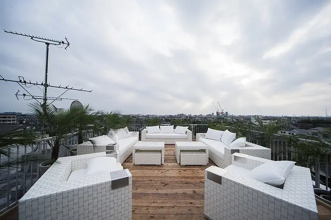 Rooftop Terrace3