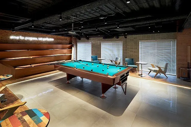 Play Lounge1