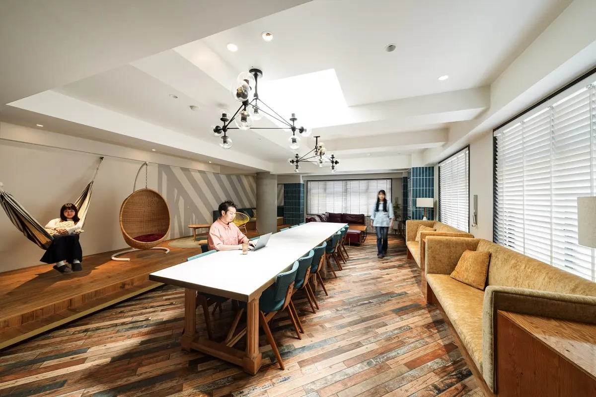 Lounge6