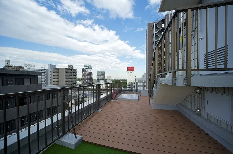 Rooftop Terrace1