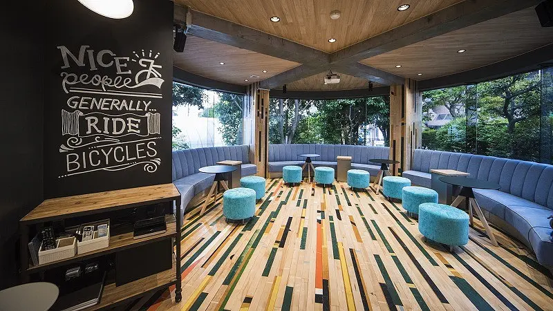 Lounge2