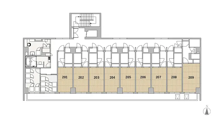 ネイバーズ江坂 2F