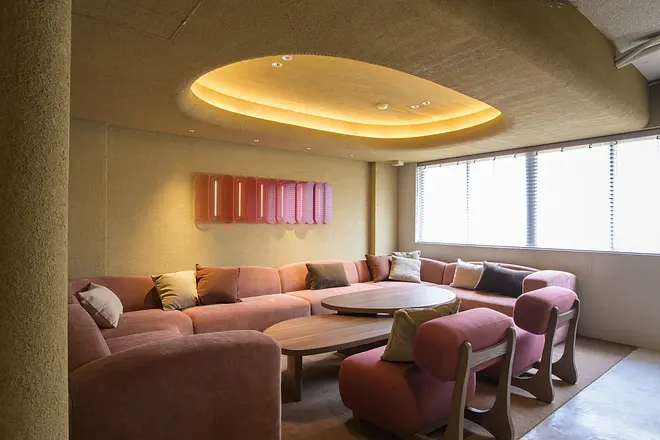 Working Lounge   	 3