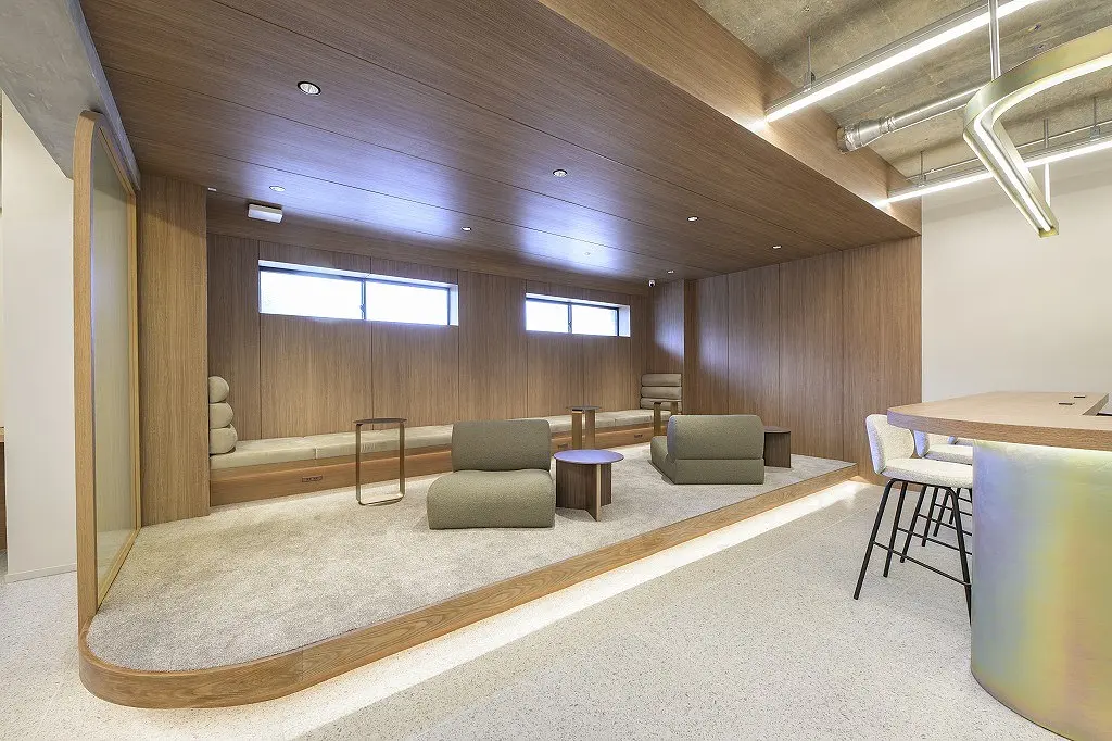 Working Lounge2