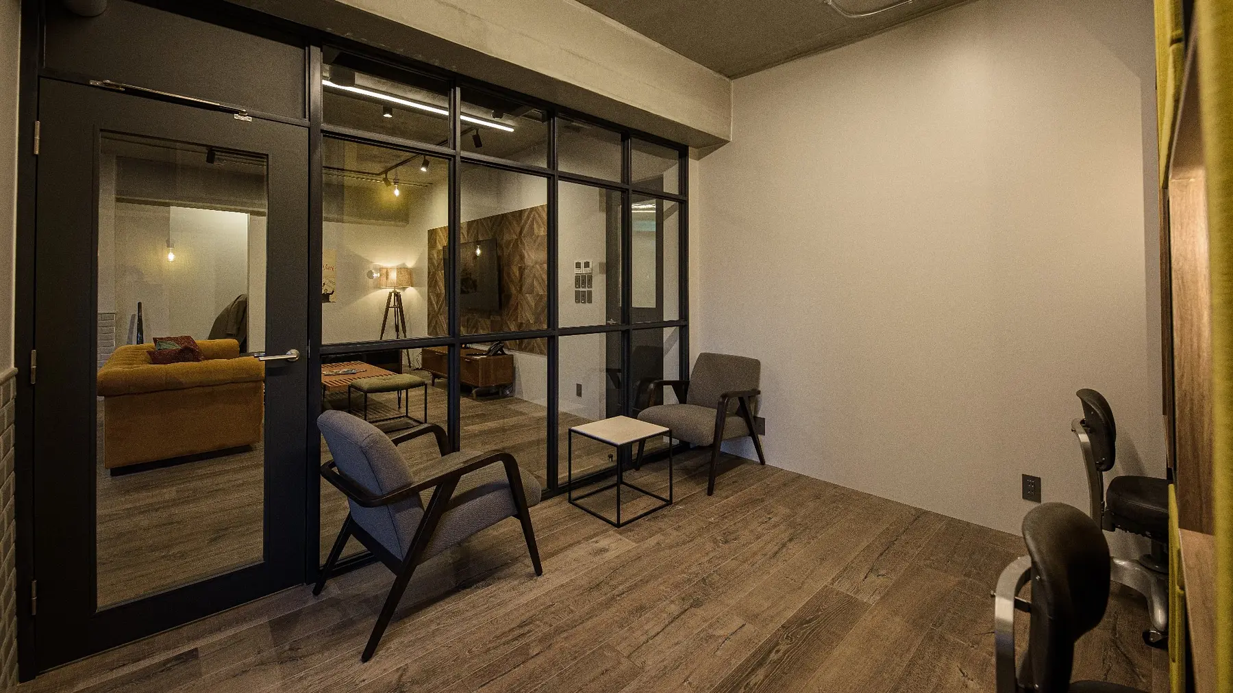 Working Space4