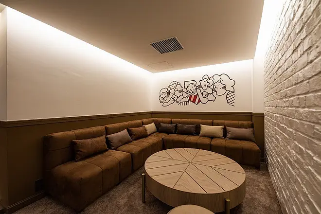 シアタースペース - CHILL OUT -