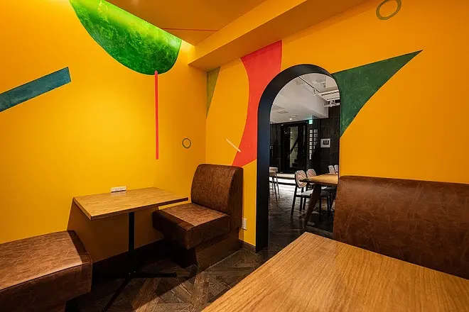 ラウンジ/キッチン -HIDE OUT-4