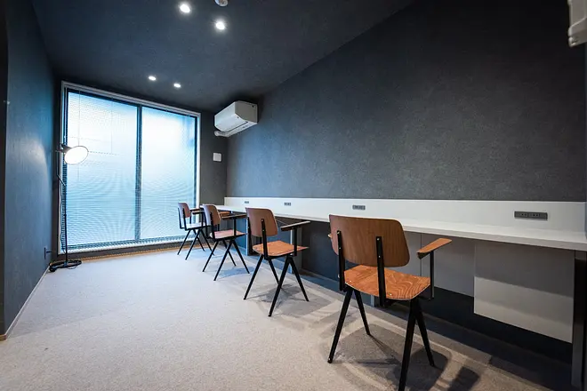 WORKING SPACE / WORKING BOOTH3