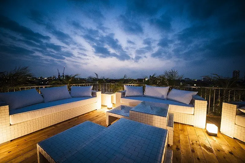 Rooftop Terrace1