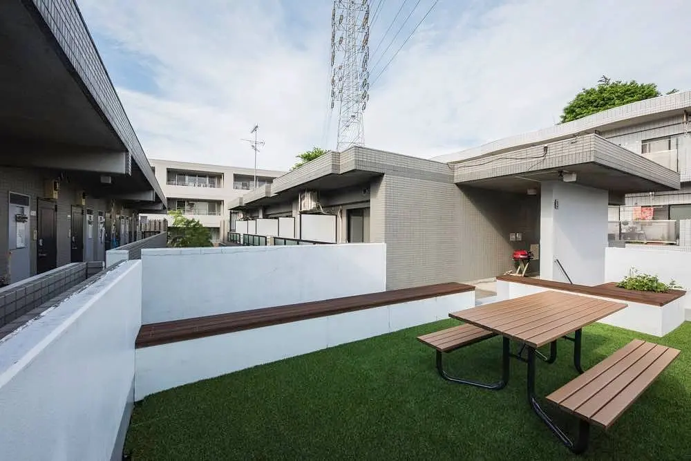 Rooftop Terrace1