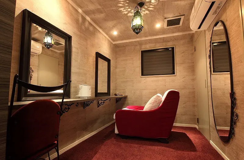 Beauty room1