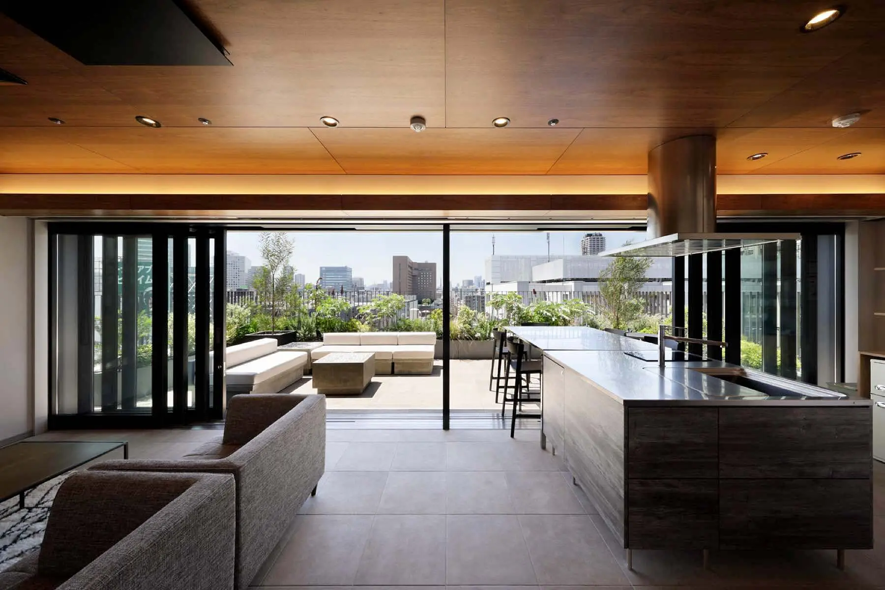 14F Lounge2