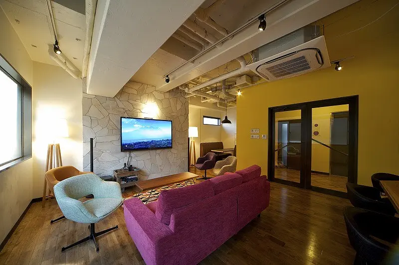 Lounge2