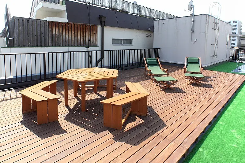 Rooftop Terrace3