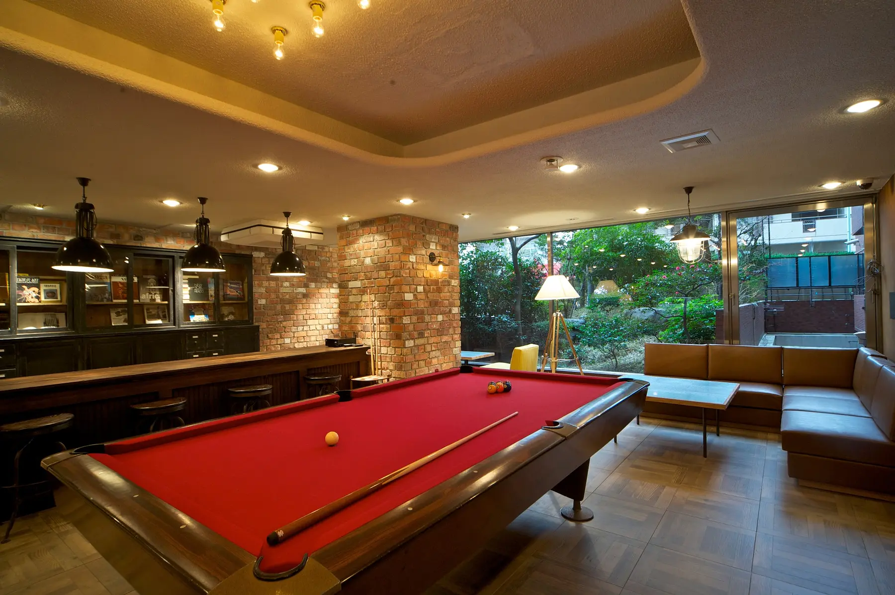 Bar Lounge2