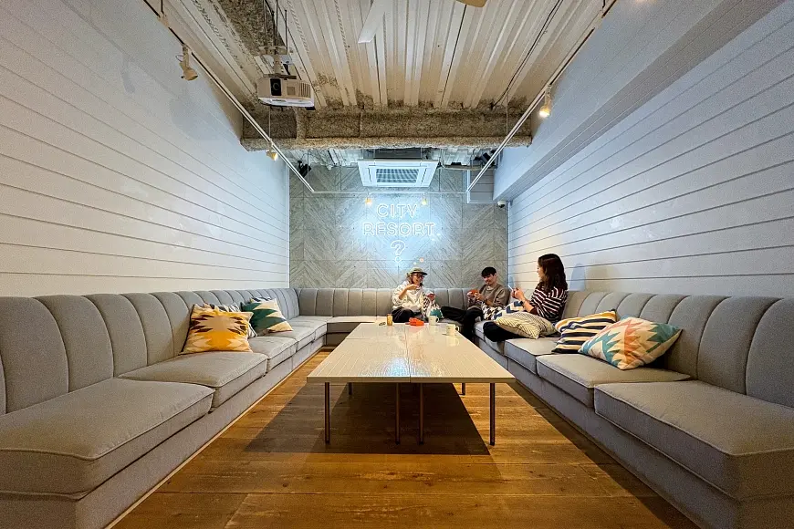 NEIGHBORS MOTOYAWATA3