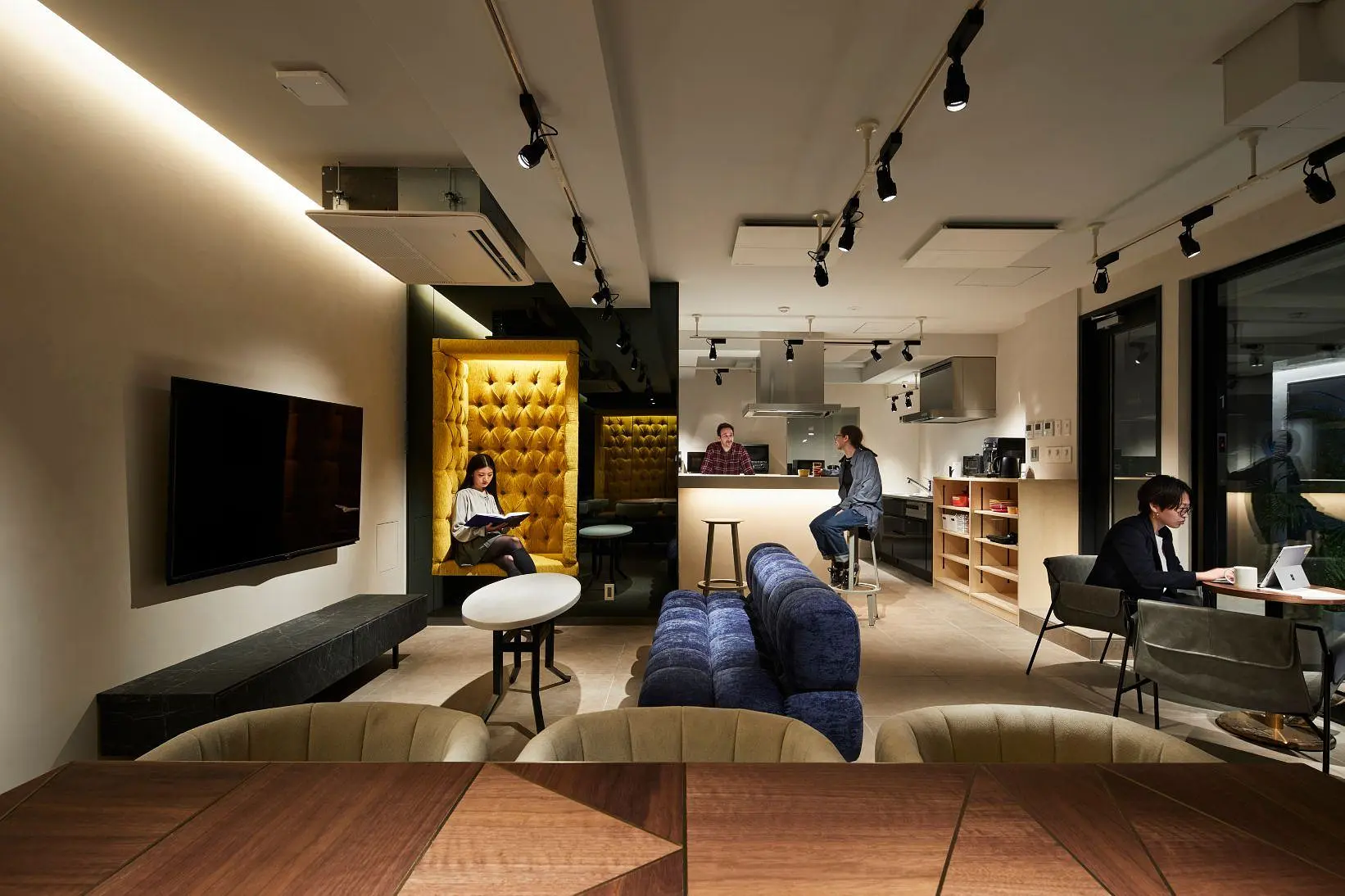 Lounge2