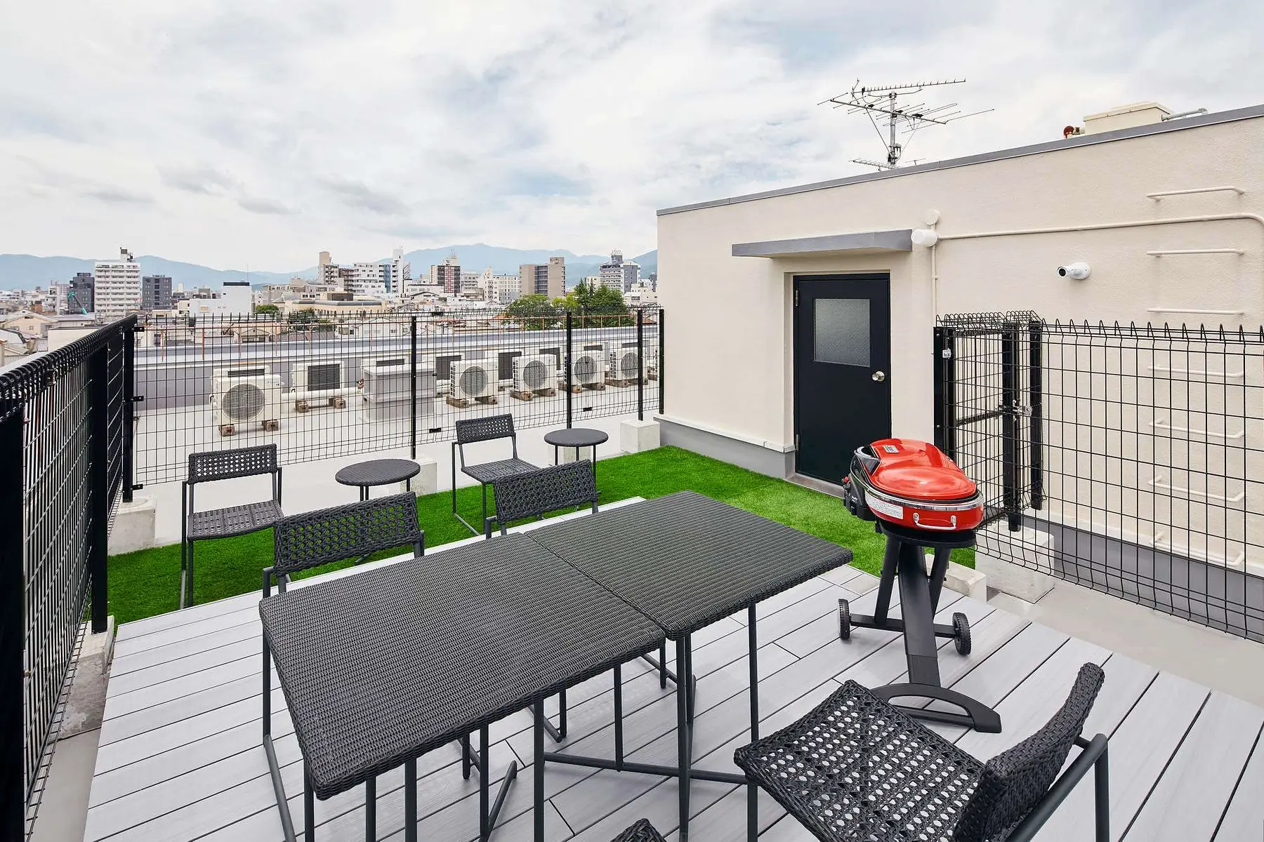 Rooftop Terrace1