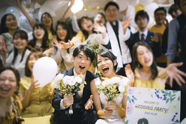 入居者同士の結婚100組到達を記念して、エピソードムービーを公開