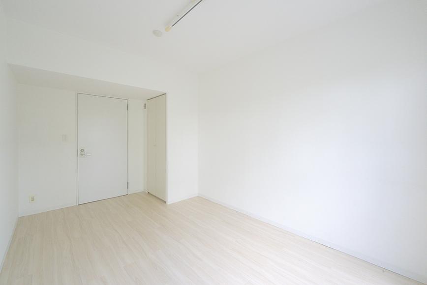 SOCIAL APARTMENT SHINKEMIGAWA1 218