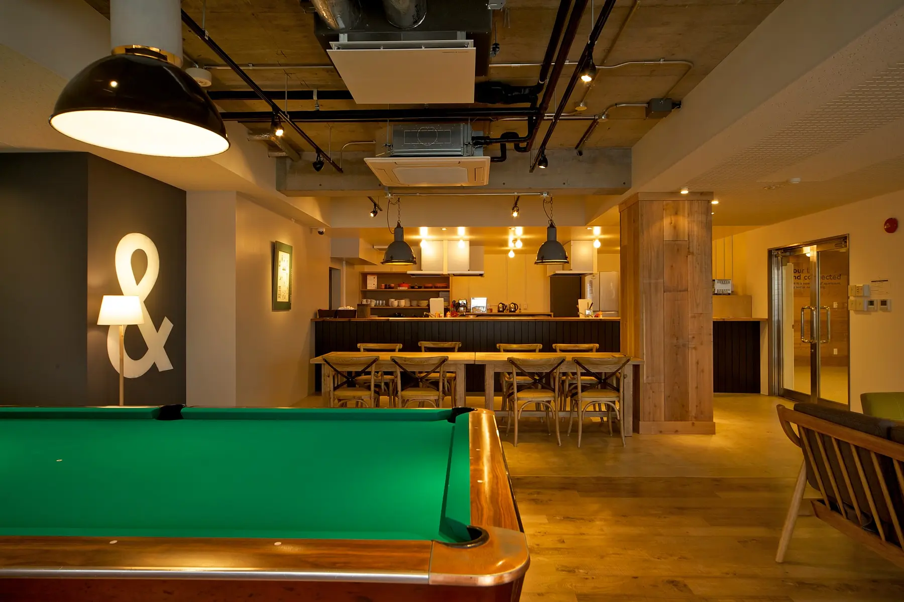 Lounge2