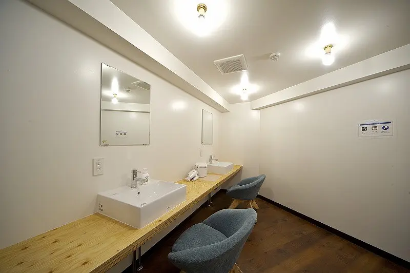Beauty Room1